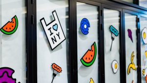 Idée StartUp : Concevoir Et Vendre En Ligne Ses Stickers ou Autocollants